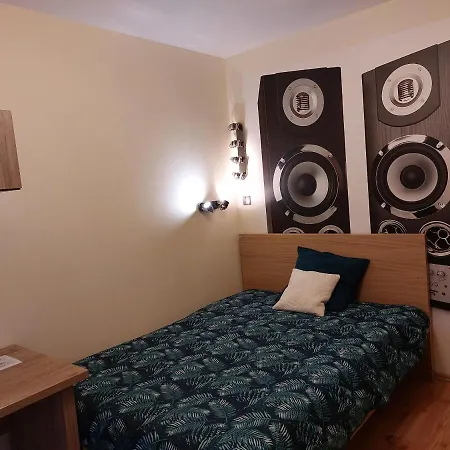 Apartment Przytulne Miejsce Do Odpoczynku I Pracy. *