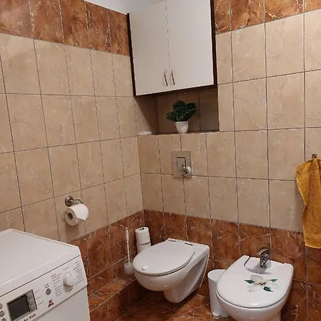 Przytulne Miejsce Do Odpoczynku I Pracy. *