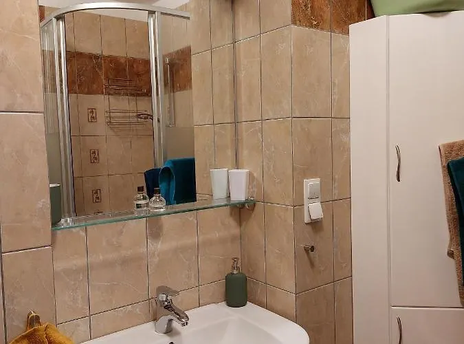 Przytulne Miejsce Do Odpoczynku I Pracy. Wroclaw